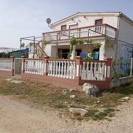 Apartman Borosa فير المظهر الخارجي الصورة