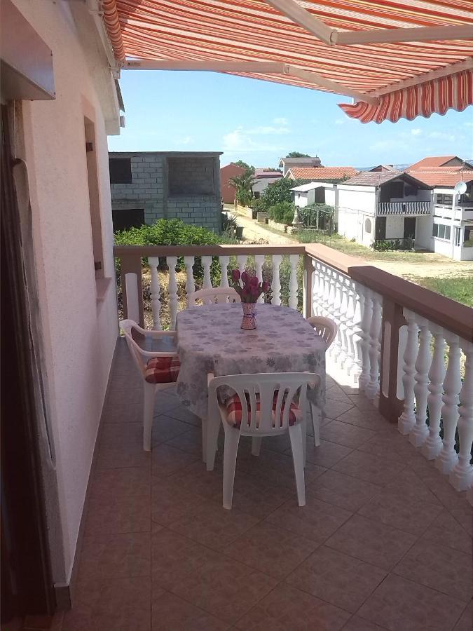 Apartman Borosa فير المظهر الخارجي الصورة